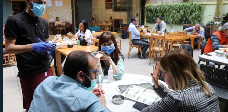 Dışarıda Yemek Yemek, Spor Salonuna Gitmek ve Saç Kesimi Gibi Günlük Aktivitelerin Risk Seviyeleri