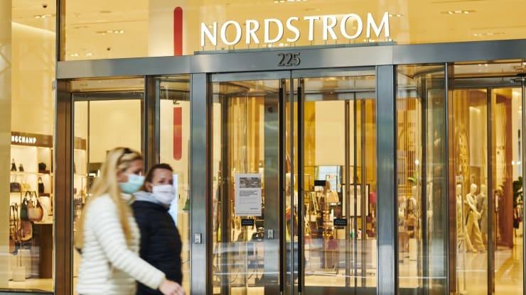 Nordstrom Yıl Sonu Satış Oranlarını Açıkladı
