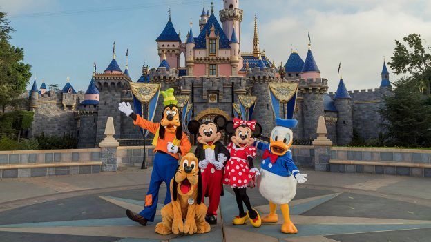 Disneyland ve California Tema Parkları Tam Kapasiteye Döndü. İşte Değişen Detaylar