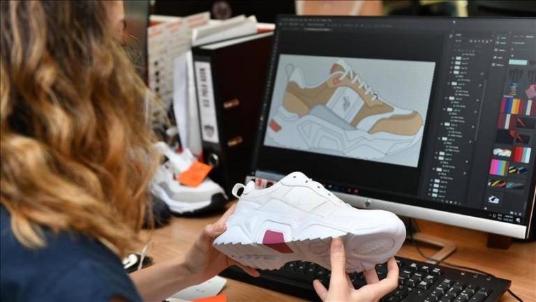 Flo “Ayakkabı Tasarım Merkezi” Kuruyor