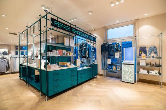 hm kalverstraat 3 d6vtuk83 2021 11 26