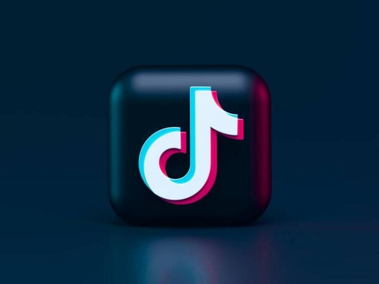 Tiktok ve Perakendede Sosyal Ticaret Etkisi