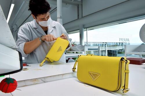 prada i̇kinci el modayı fırsat olarak görüyor 8 prada ve ikinci el sektörü