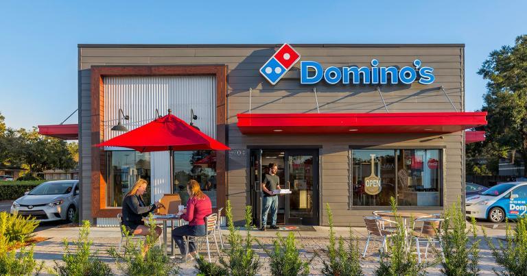 Domino’s 2022 Gıda Maliyetlerinde Ciddi Bir Artış Öngörerek Promosyonlarını Yeniliyor