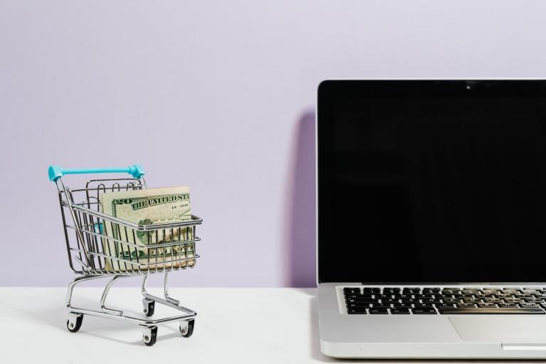 Geleceğin Vizyonu: E-Ticaret, Alışveriş ve Hızlı Nakliye
