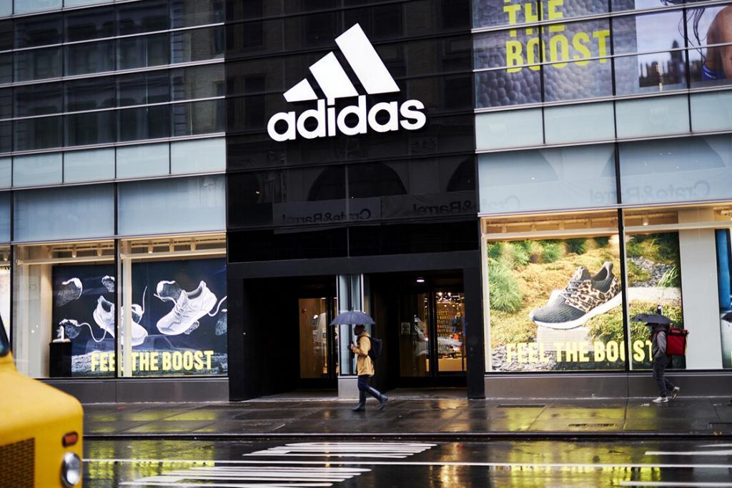 adidas, ayakkabı sektöründeki %14'lük büyümenin liderliğinde güçlü bir üçüncü çeyrek kaydetti 8 adidas magaza