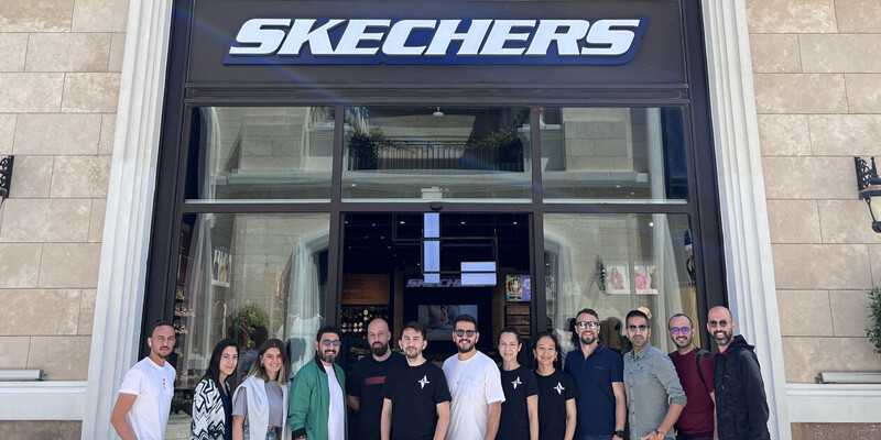 4 skechers