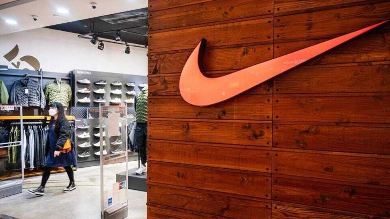 Nike, Rusya’daki Franchise Anlaşmalarını Yenilemeyerek Ülkeden Ayrılıyor