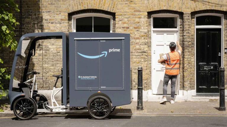 Amazon, İngiltere’de İlk E-kargo Bisiklet Filosunu Piyasaya Sürdü