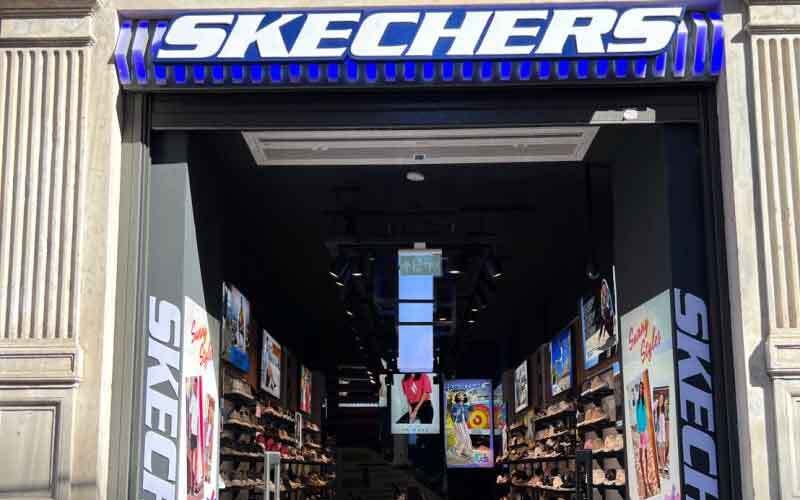 haftanın mağaza açılışları 10 skechers magaza