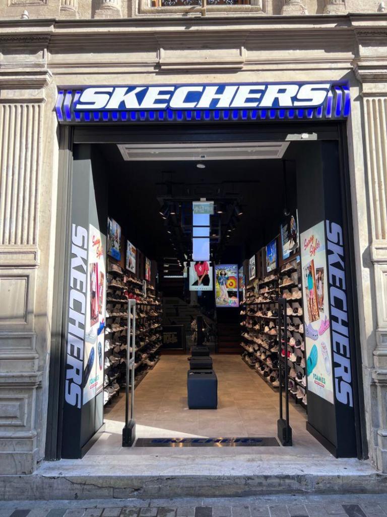 Skechers, İkinci Çeyrekte Rekor Satışlar Yakaladı
