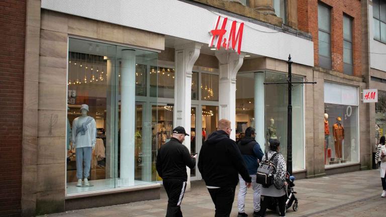 H&M, Rusya’daki Varlıklarını ‘Yerel’ veya ‘Dost’ Bir Şirkete Satabilecek