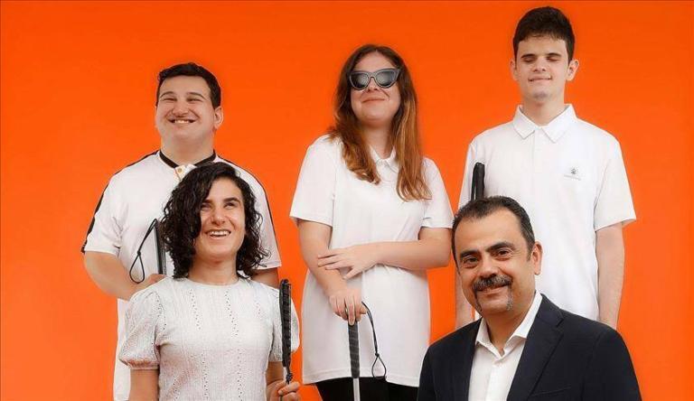 FLO, Görme Engelliler için Erişilebilir Alışveriş Deneyimi Sunuyor
