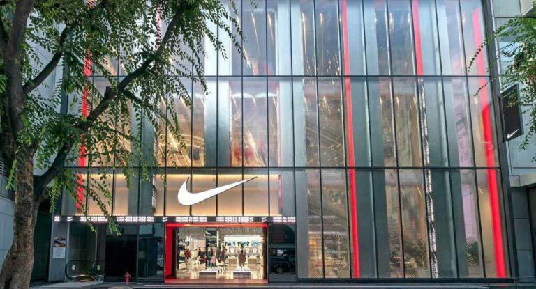 Nike, Artan Gelire Rağmen Daha Düşük Kâr Bildirdi