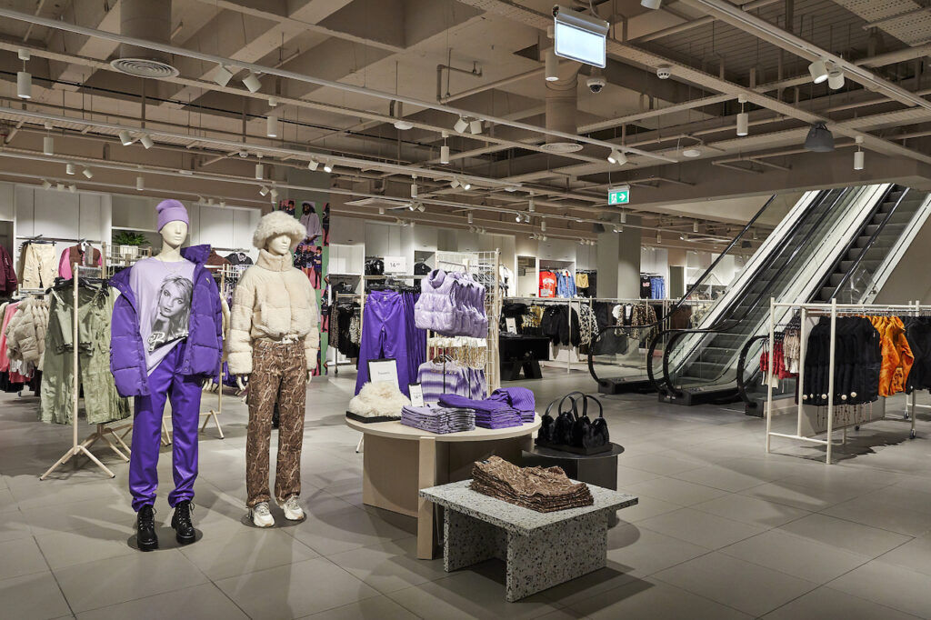 h&m, angel central'da yeni bir deneyim mağazası açtı