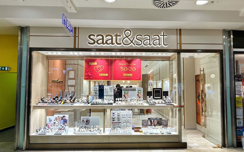 saat saat magaza