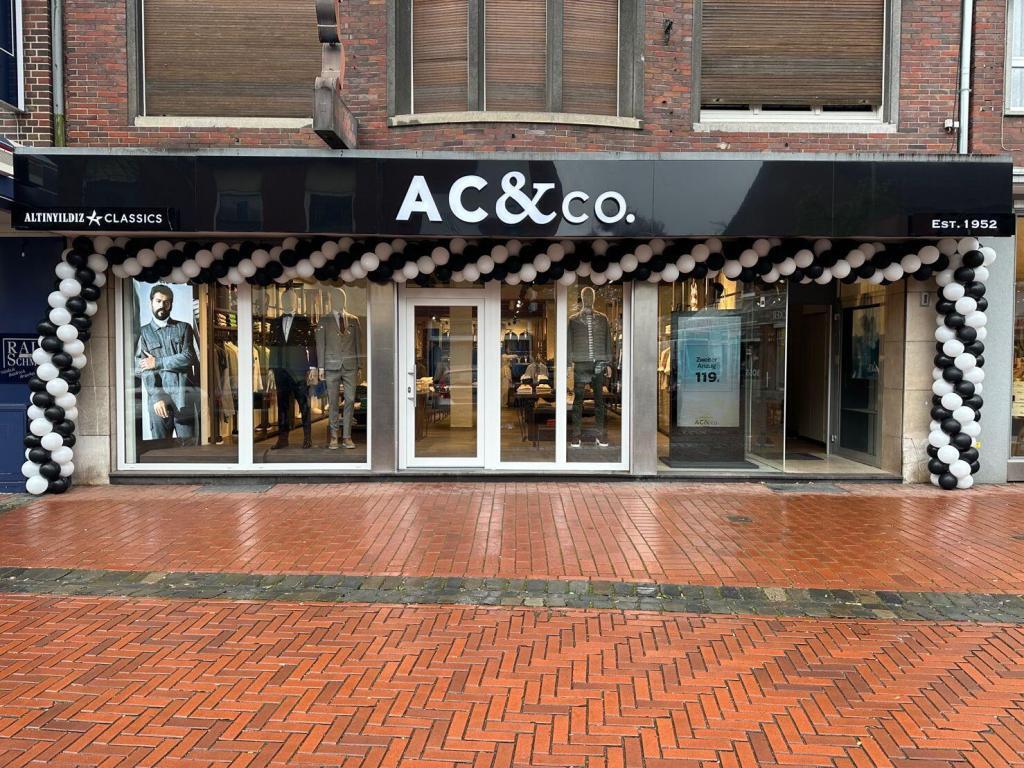 acco