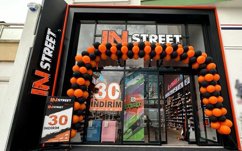 instreet magaza 1