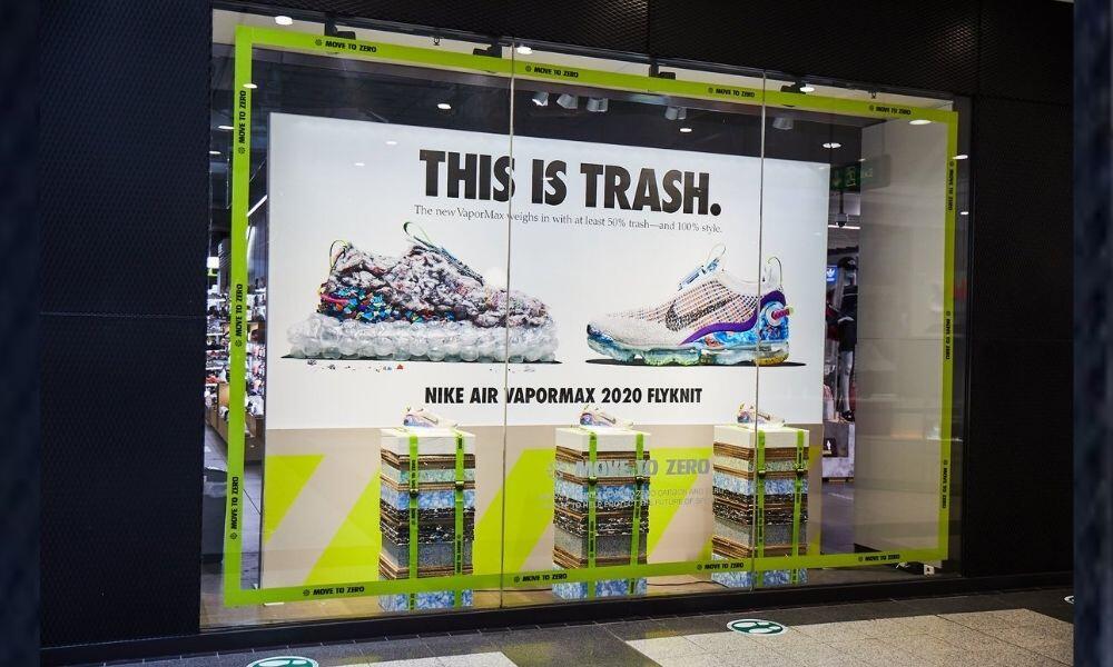 nike, gelir tahminini düşürdü ve yeni tasarruf planını duyurdu