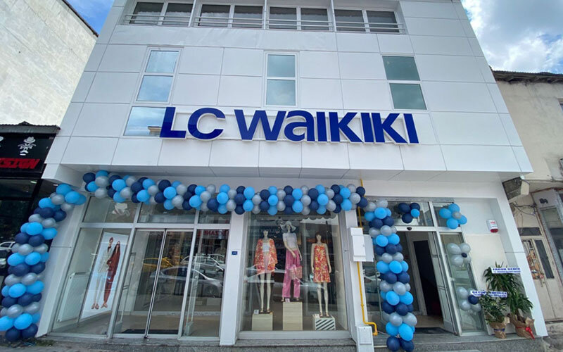 forum avm’lerin %40’ı lc waikiki’nin sahibi küçük ailesine geçti 3 forum avm’lerin %40’ı lc waikiki’nin sahibi küçük ailesine geçti