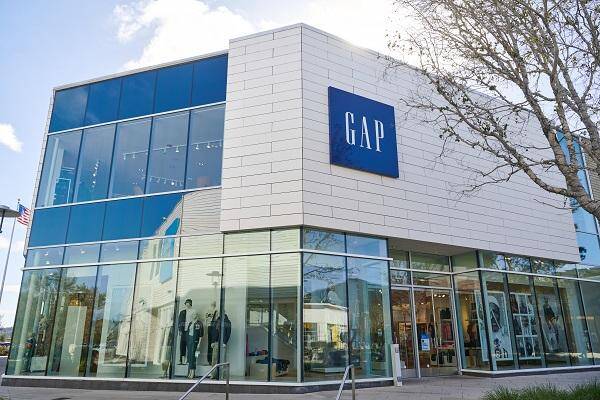 gap, tahminleri aştı ancak marka satışlarında düşüş devam ediyor