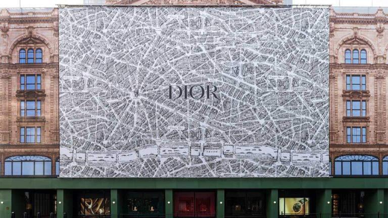 Dior’un Yeni Deneyimsel Pop-Up Mağazasına Yakından Bakın