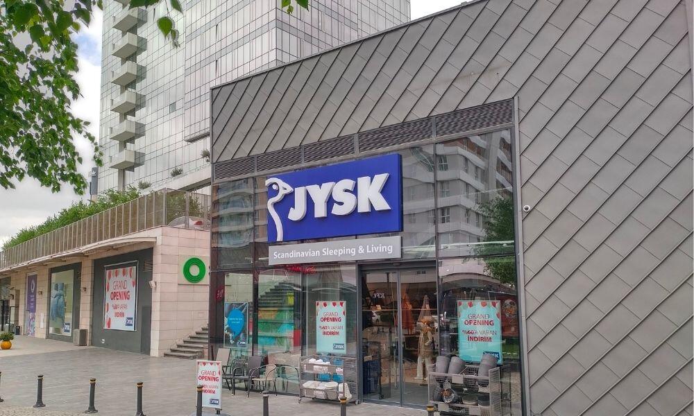 jysk, mağazalarını genişletmeye devam ediyor