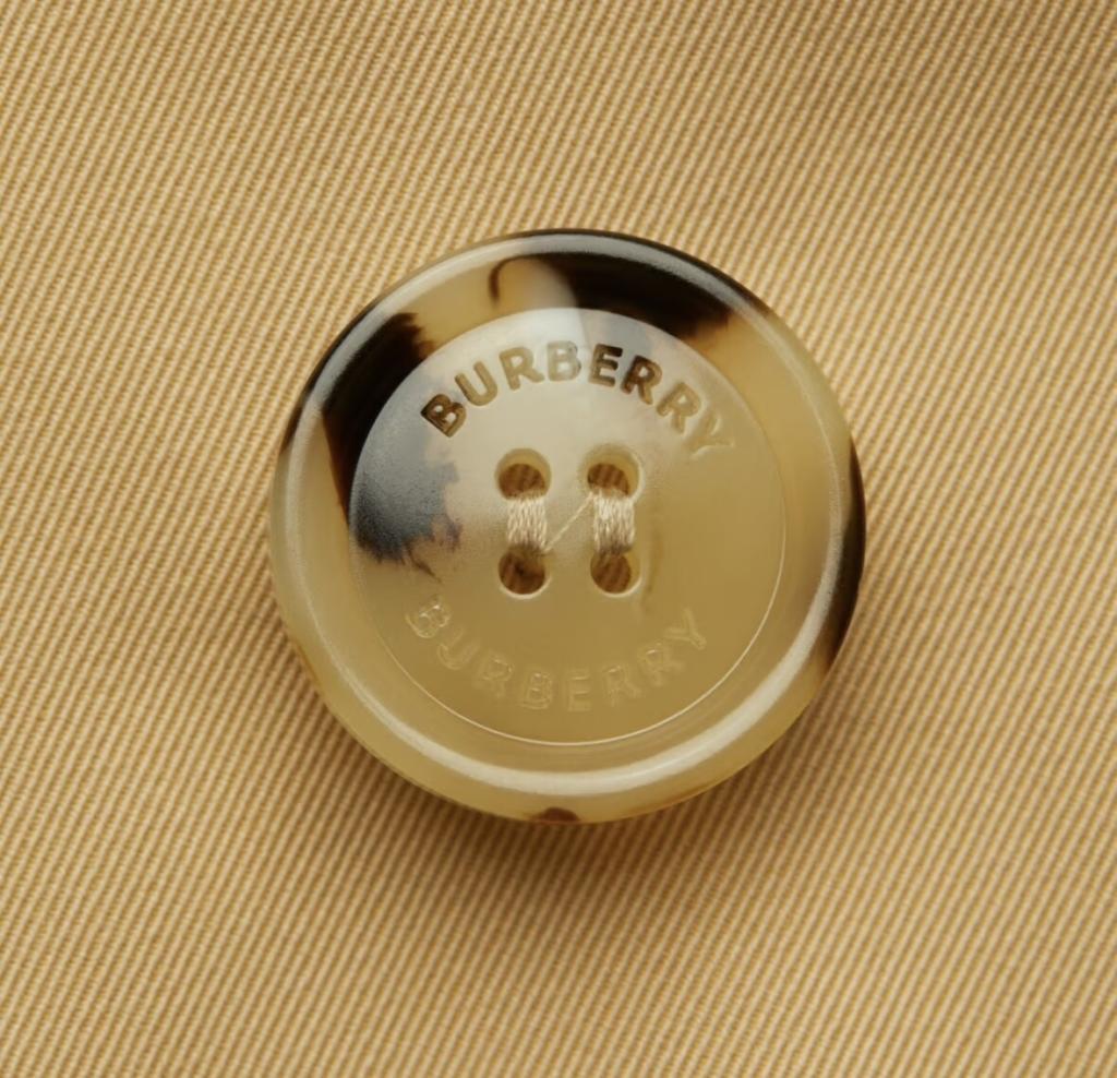 burberry, vestiaire collective ile yeniden satışa başlıyor