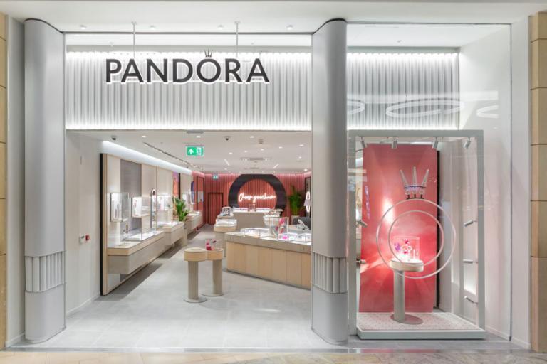 Pandora’ya ABD Satışları Enerji Veriyor: Küresel Sorunlara Karşı Tek Bölge Dayanıklılığı