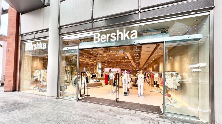 Bershka, Çevrimiçi Satışları Artırmak İçin 3DLook Sanal Denemesinden Yararlanıyor