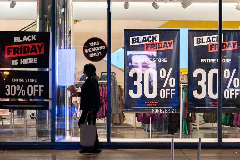 Black Friday Mağaza İçi Trafiği Küreselde Geçen Yıla Göre %4,6 Arttı