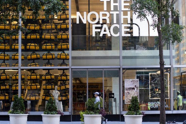 VF Corp, Verimliliği Artırmak için 500 Kişiyi İşten Çıkarıyor