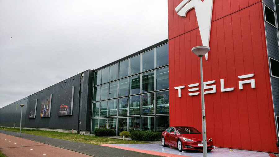 hangi küresel şirketler 2024 yılı başlangıcında toplu personel azalttı? 8 tesla