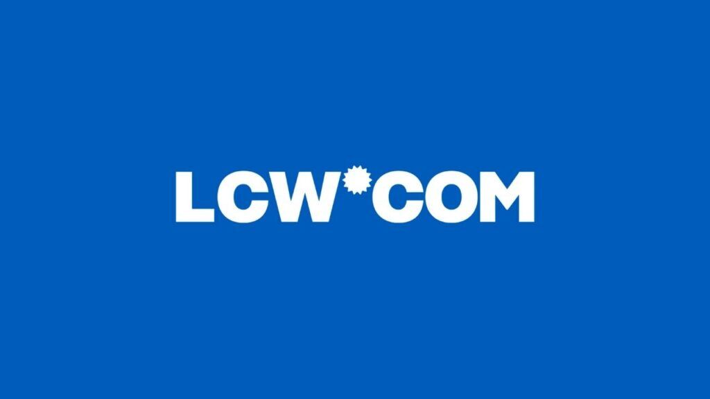 lc waikiki pazaryeri modelinden çıkıyor: e-ticarette strateji değişikliği 1 lc waikiki'nin dijital dönüşümü: lcw.com'un tanıtımı ve büyük hamle