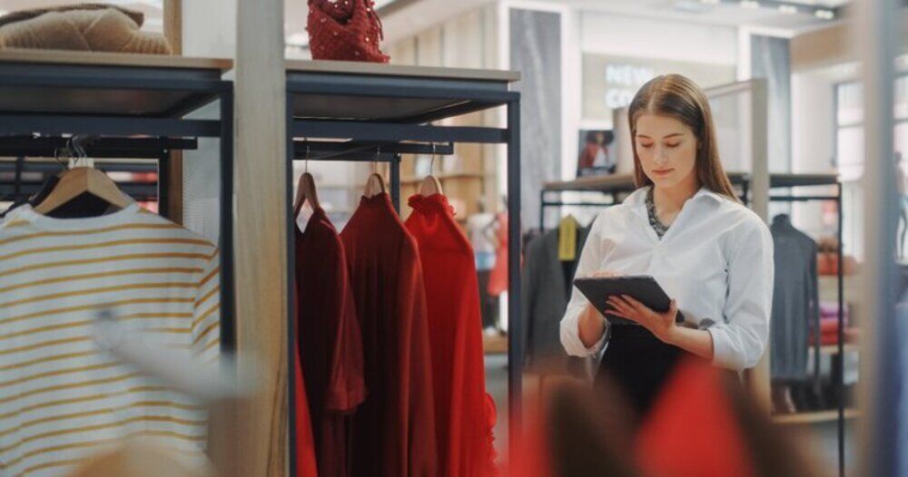 perakende çalışanları: teknoloji i̇htiyaçlarımız göz ardı ediliyor