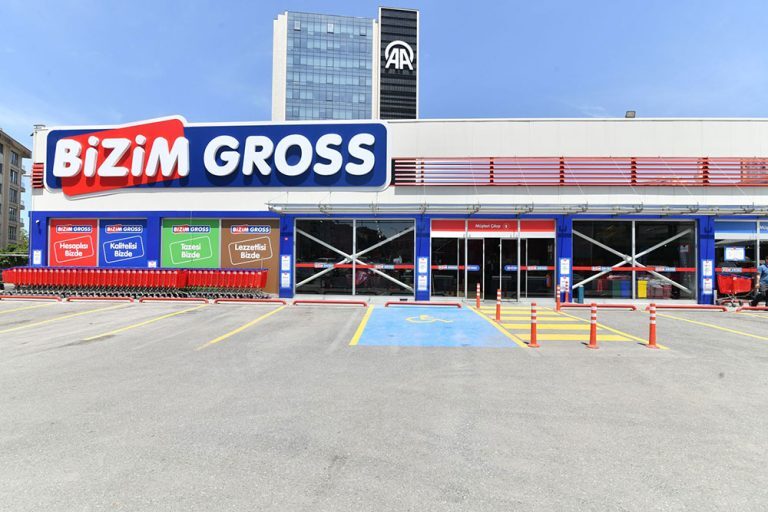 Bizim Gross, Yeni Konsepti ile İlk Mağazasının Açılışını Yaptı