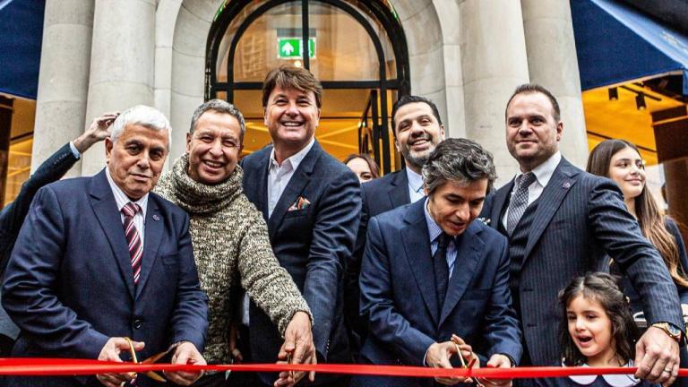 218 Yıllık Lezzet Yolculuğu: Şekerci Cafer Erol Londra’da Türk Tatlarını Dünyaya Tanıtıyor