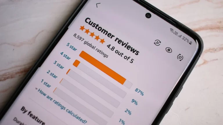 Amazon Sahte Yorumlara Karşı Mücadele Ediyor: Perakendeciler Sahte Geri Bildirimleri Nasıl Önleyebilir?