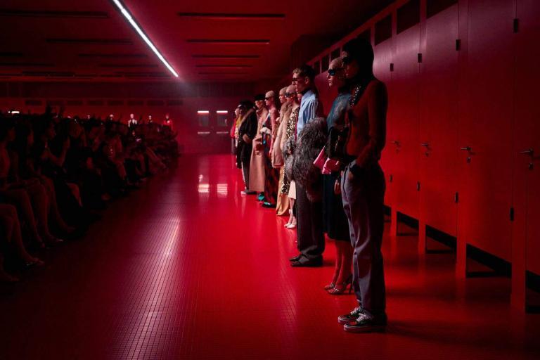 Valentino’nun 2024 Karnesi: Gelirler Geriledi, Perakende Ağı Güçlendi