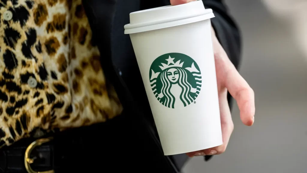 starbucks, yapay zekâyı tezgâh arkasına taşıyor 33 starbucks, yapay zekâyı tezgâh arkasına taşıyor