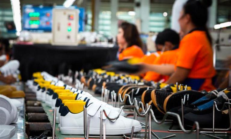Nike, Adidas, Skechers ve 76 Marka Trump’a Seslendi: “Tarifeler Sektörü Bitiriyor”