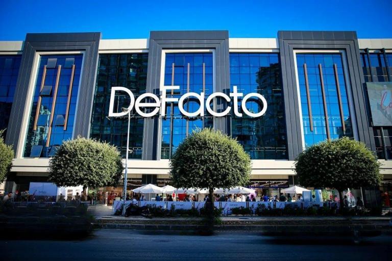 DeFacto’dan Perakendede Deneyim Dönüşümü: Yeni Nesil Mağazalara 1 Milyar TL Yatırım