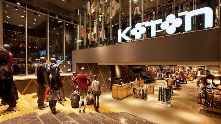 Koton, Atık Kumaşları Askıya Dönüştürdü: 1 Ton Atık Kumaştan 15 Bin Askıya Yolculuk