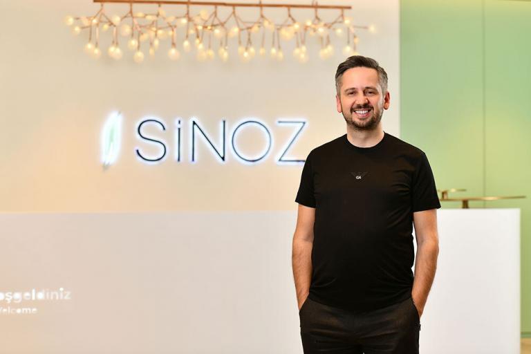 Yaz Mevsiminde Cilt Bakımı Algısı Değişiyor: Sinoz Kozmetik ile 2025’e Bakış