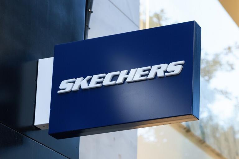 EMEA Rüzgârı Skechers’ı Zirveye Taşıyor