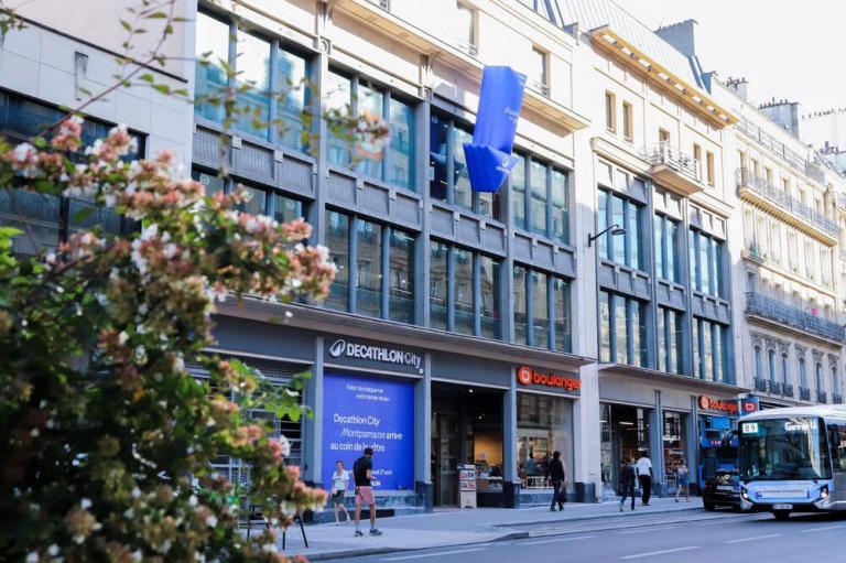 Decathlon, İlk Kez Bir Elektronik Mağazanın İçinde ‘City Konseptli’ Mağaza Açtı