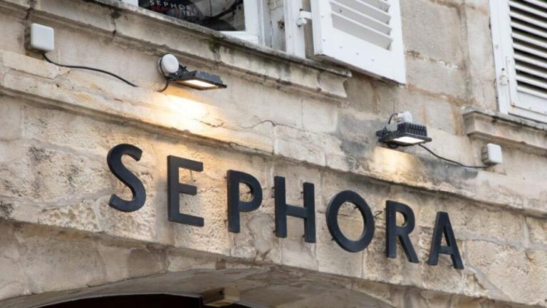 Sephora, Yaratıcıların Hazırladığı Dijital Mağazalar için Platform Başlattı
