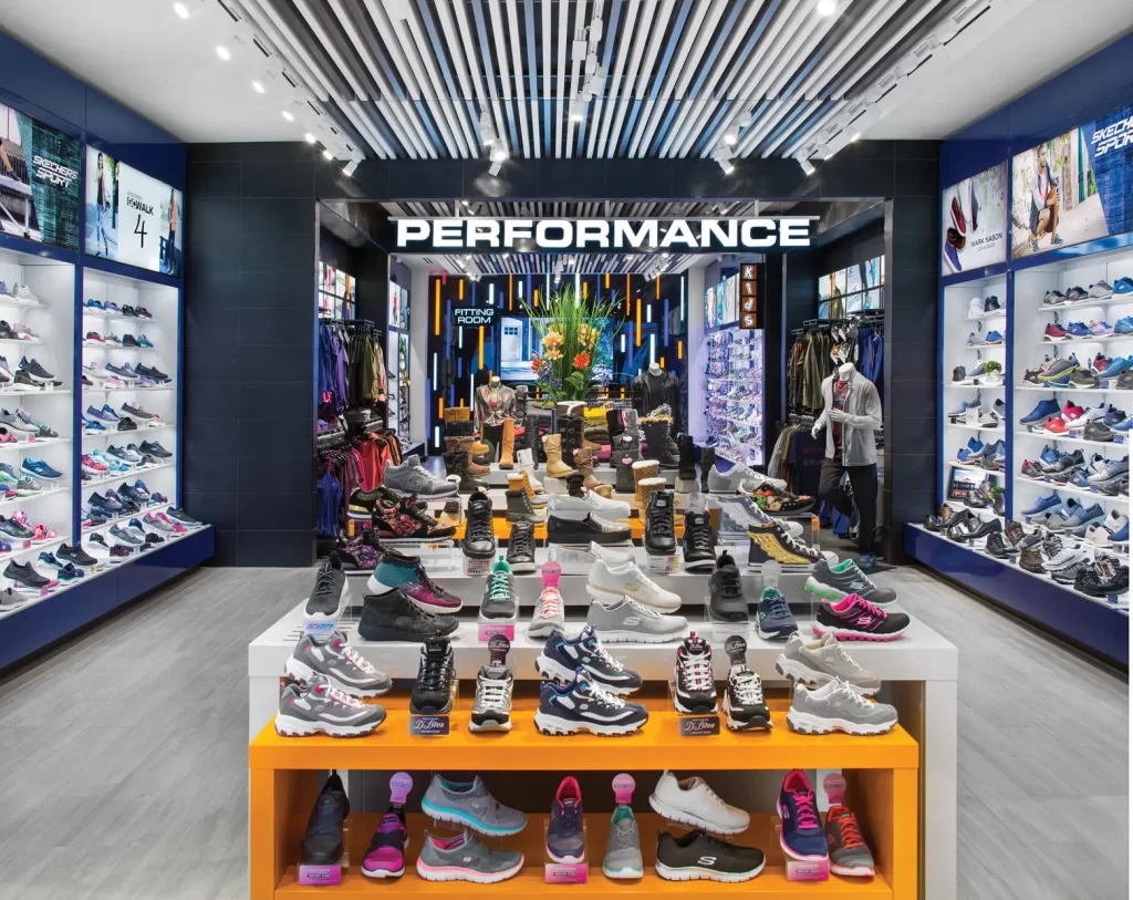 skechers, superstore konseptli i̇lk performans mağazasını açtı 4 performans mağazası