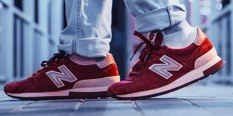 “Dad Shoe” İmgesinden Nasıl Uzaklaşıldı? Gen Z İçin Marka Kimliği Yeniden Yazılıyor