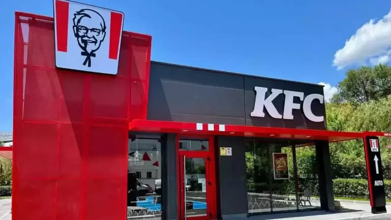 KFC ABD’de 300’den Fazla Mağaza Kapattı: Büyüme Haritası Değişiyor